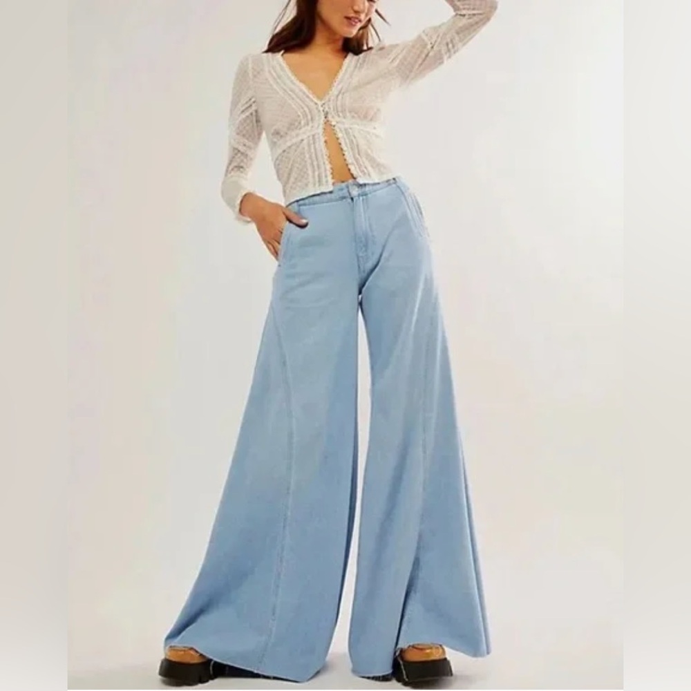 We The Free Light Blue Wide Leg Jeans